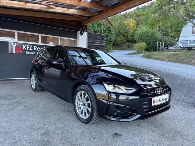 Audi A4 40 TDI QUATTRO BLACK LINE S-TRONIC LEDER ANHÄNGEVORRICHTUNG SITZHEIZUNG ALU SPORT ACC KAMERA HIMMEL SCHWARZ
