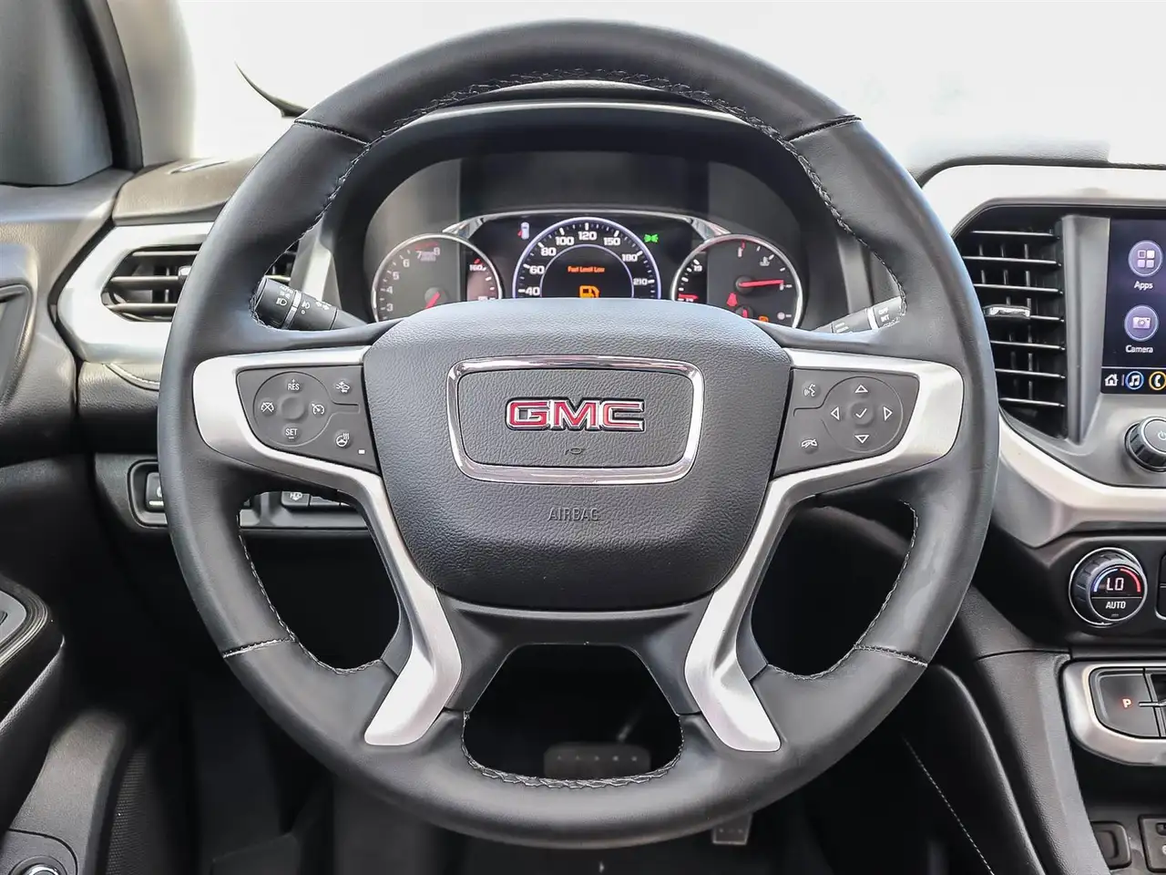 GMC Acadia снимка GMC Acadia