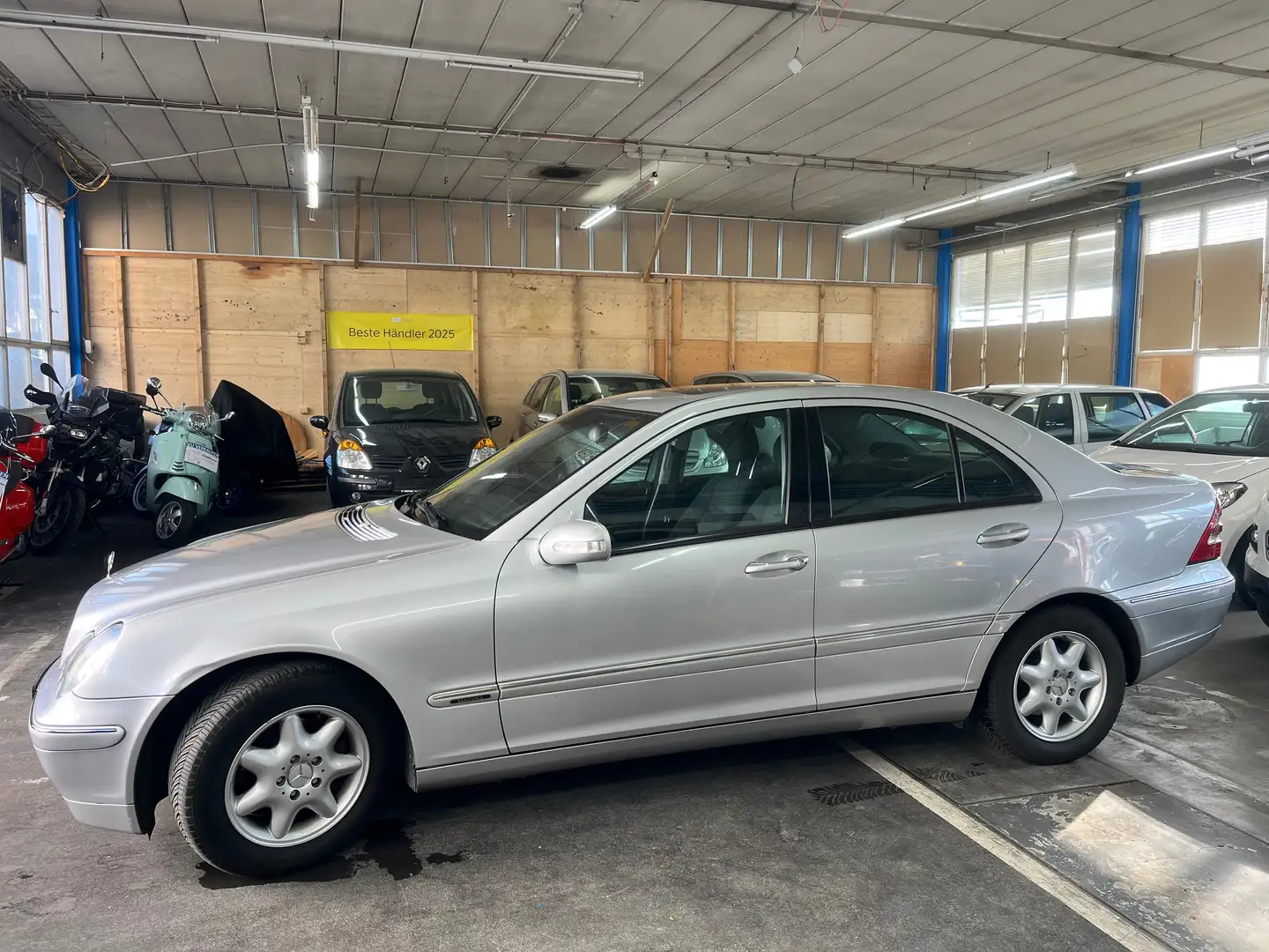 Mercedes-Benz C 220 CDI Elegance gepflegter Zustand Silber - 1