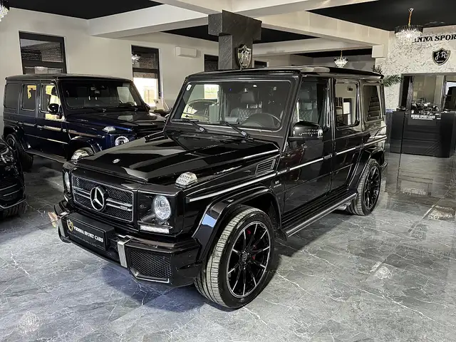 Mercedes-Benz G-Class view 2
