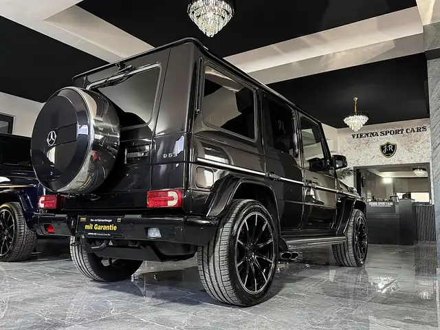 Mercedes-Benz G-Class view 13