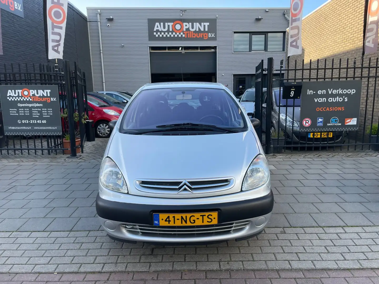 Citroen Xsara Picasso 1.8i-16V Différence 1e Eigenaar! Trekhaak Airco NA Gris - 2