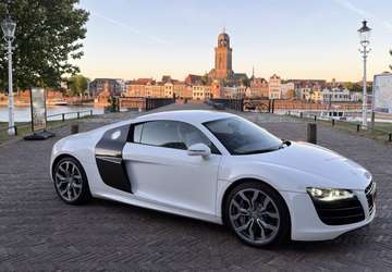 R8 5.2 V10 FSI Keramisch | Magnetic Ride | Carbon | Nieuwe banden | incl recent Groot Onderhoud
