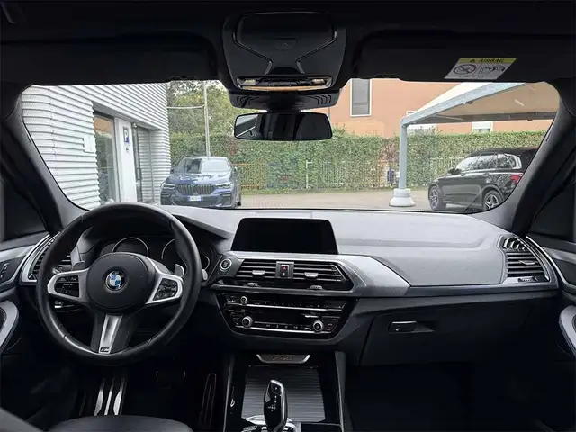 BMW X3 view 26