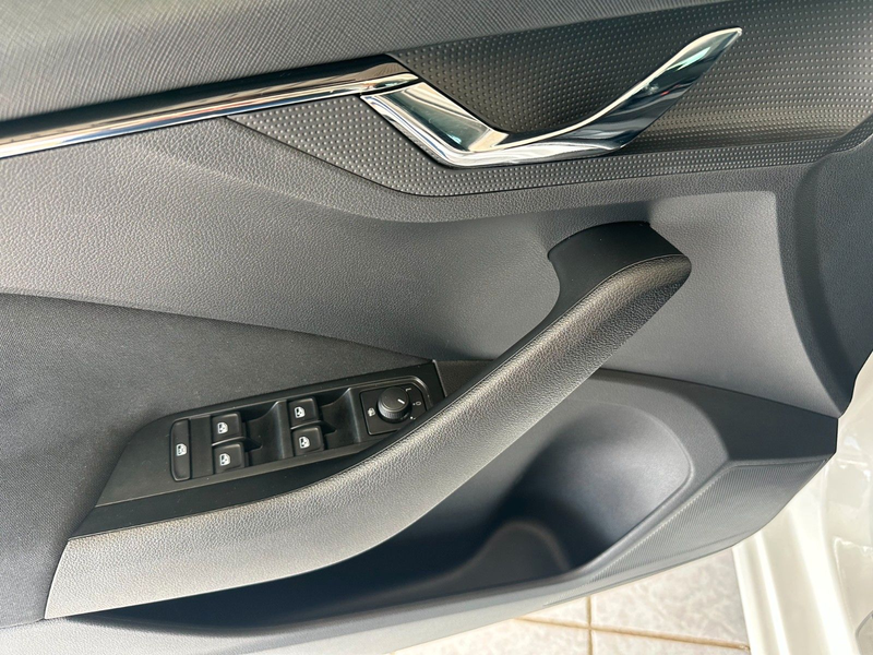 Skoda Scala Tour*PDC*Kam*WinterPak.*DAB*Tempo*CarPlay* — photo 22