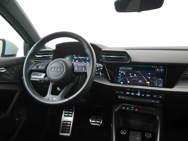 Audi A3 view 5