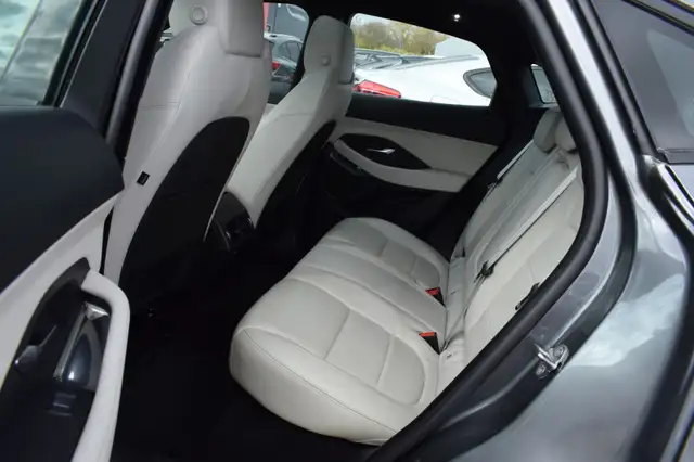Jaguar E-Pace view 7
