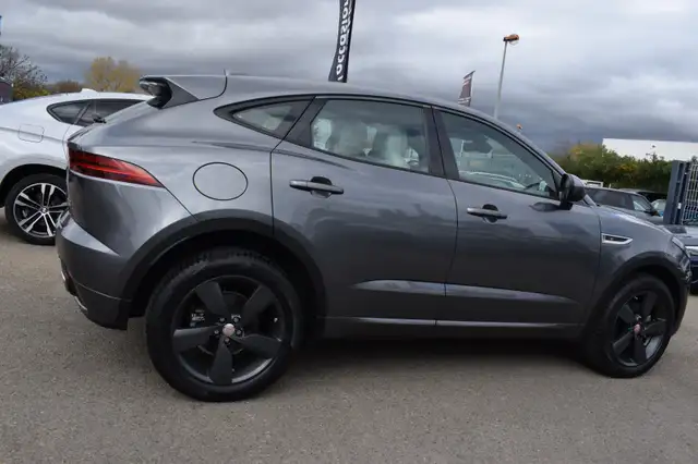 Jaguar E-Pace view 6