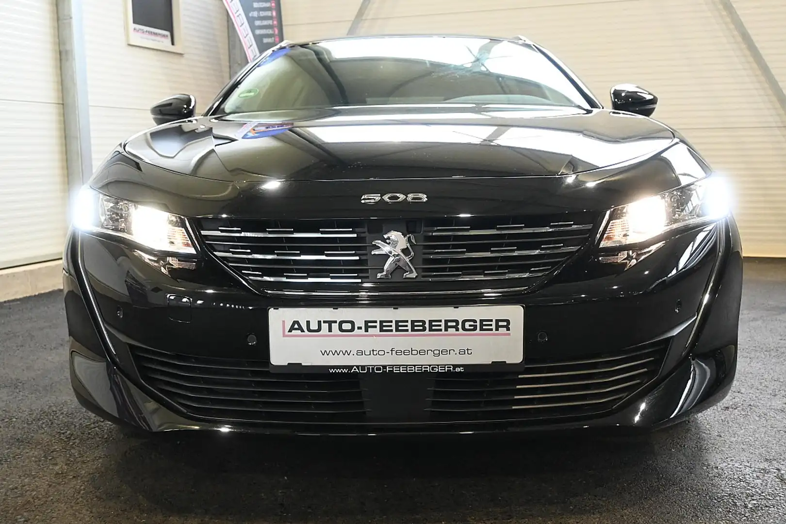 Peugeot 508 SW PureTech 130 EAT8 S&S Allure Aut.; Navi, Sit... Noir - 2