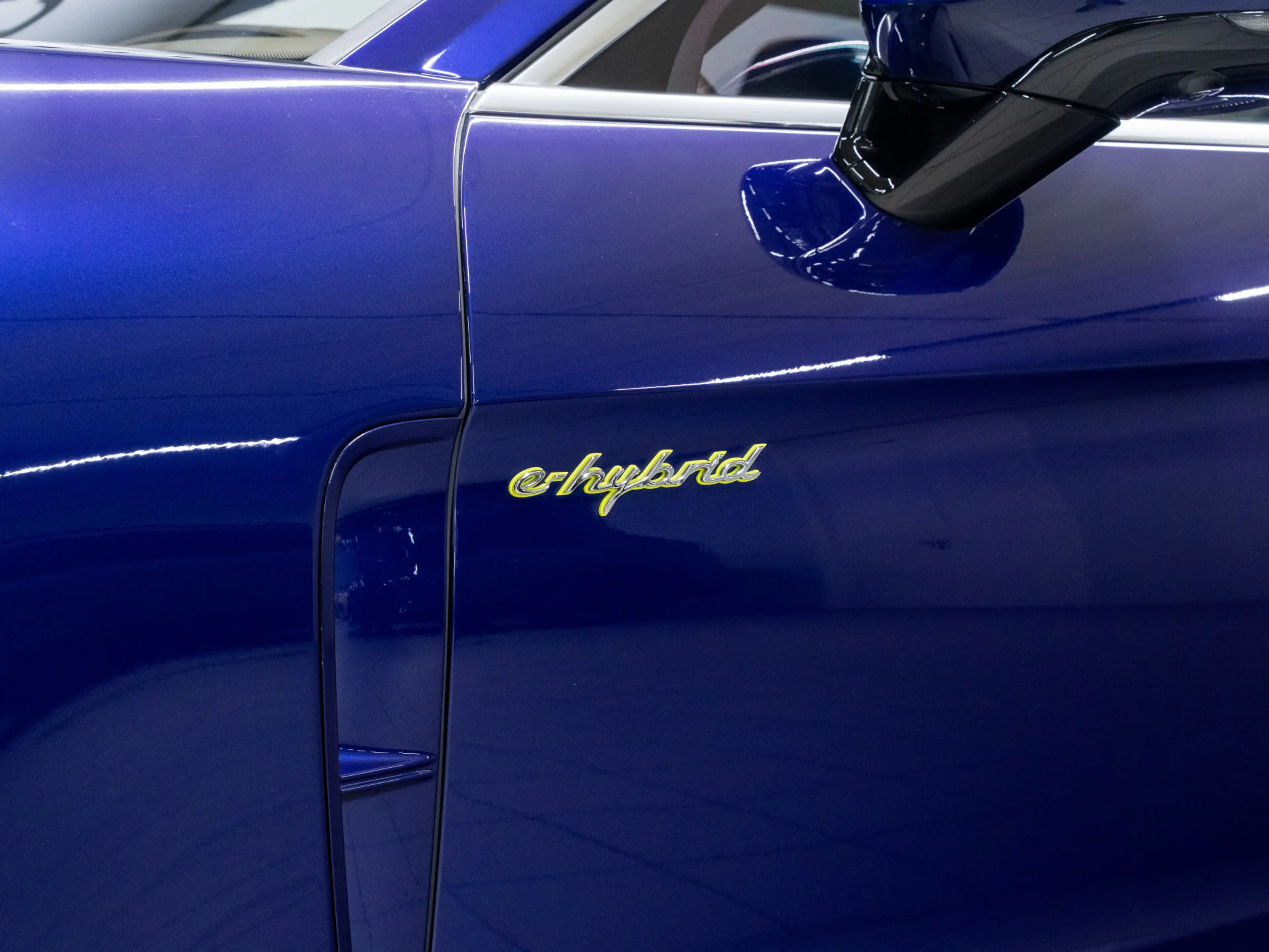 Porsche Panamera Turbo S E-Hybrid Sport Turismo — photo 15