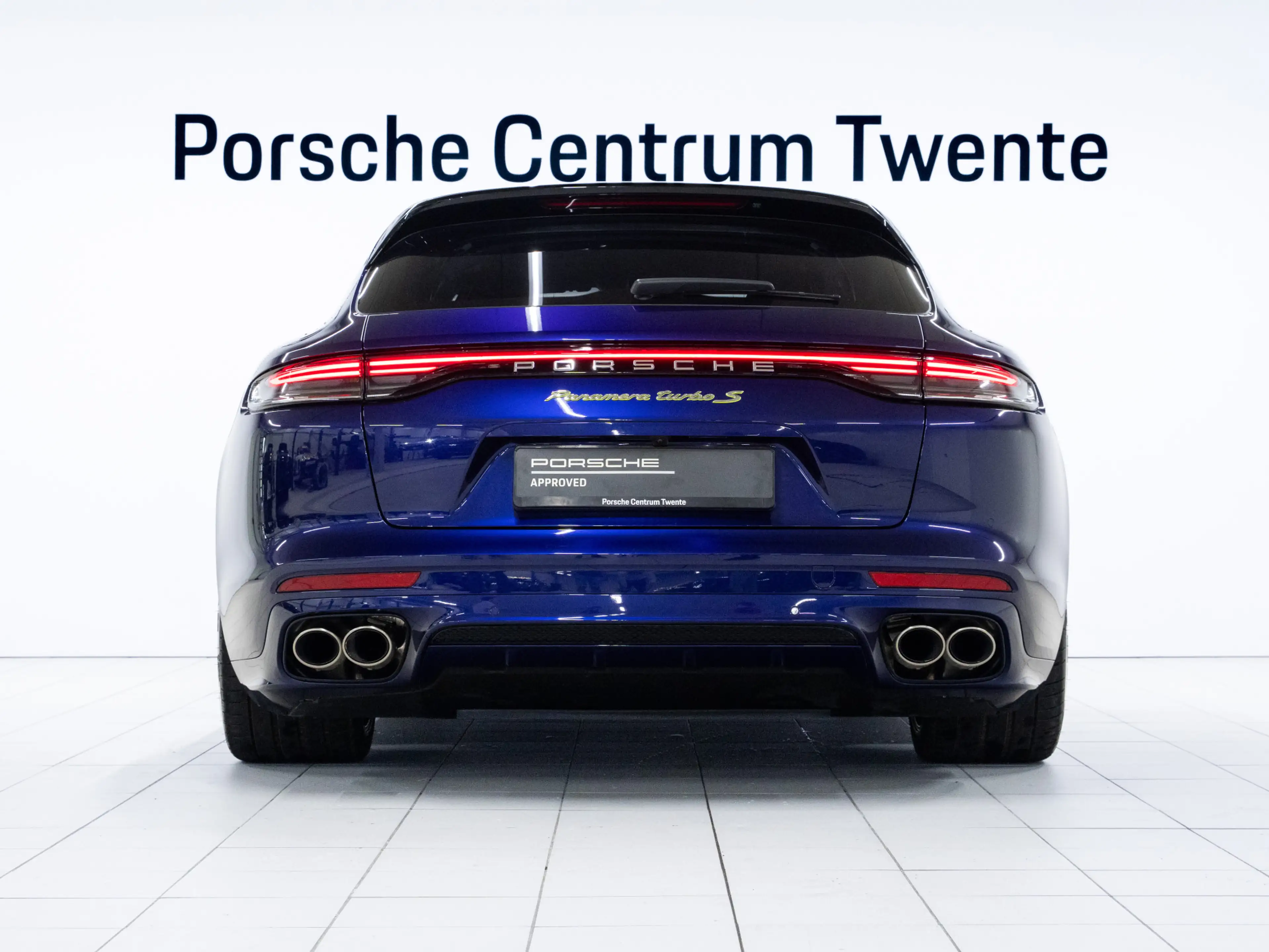 Porsche Panamera Turbo S E-Hybrid Sport Turismo — photo 4