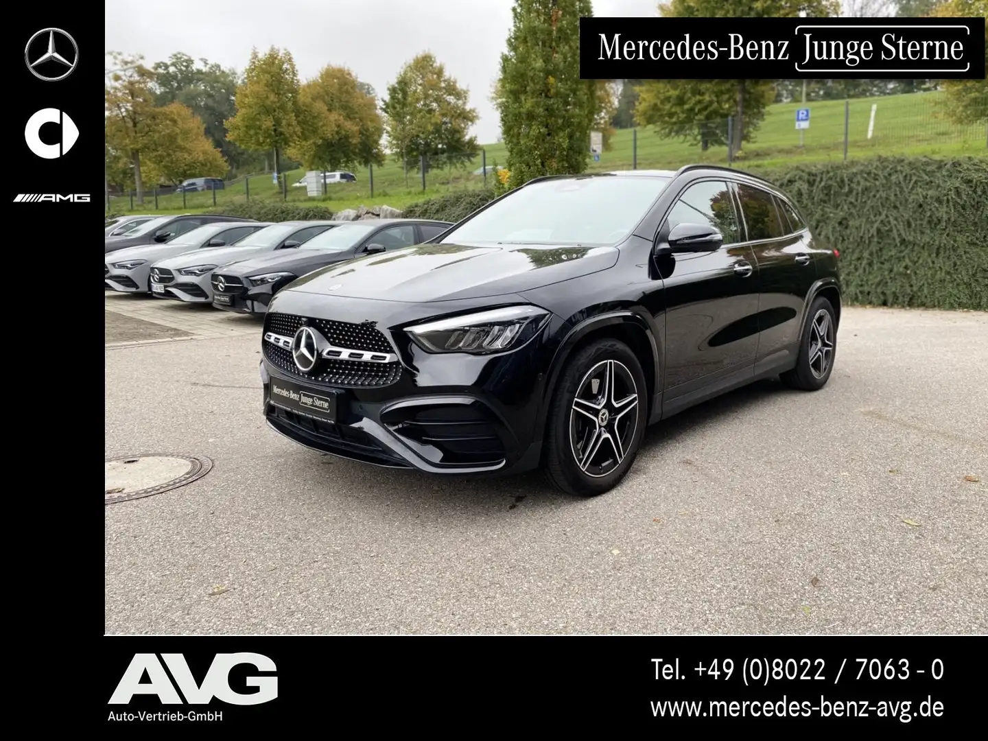 Mercedes-Benz GLA 220 GLA 220 d 4M AMG-Edition AHK Pano Burm Night LED Schwarz - 1