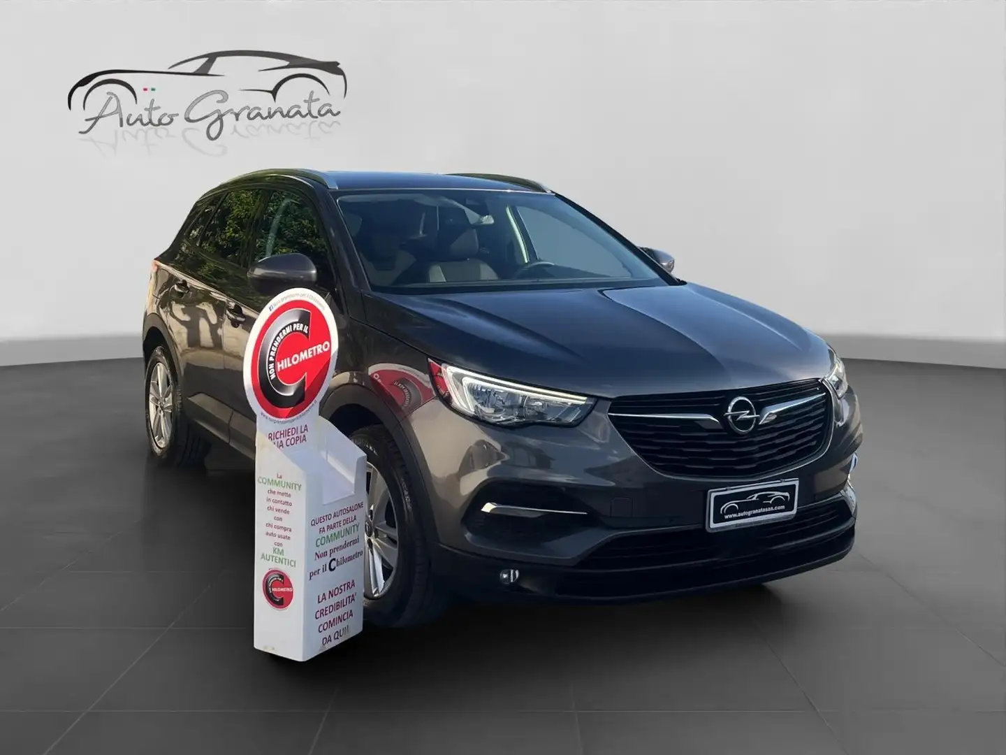 Opel Grandland X X 1.5 diesel Ecotec Start&Stop Innovation Grijs - 1