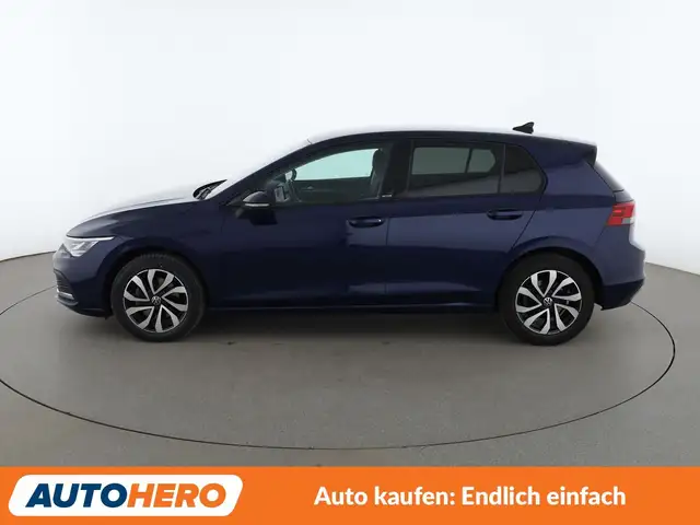 Volkswagen Golf view 3