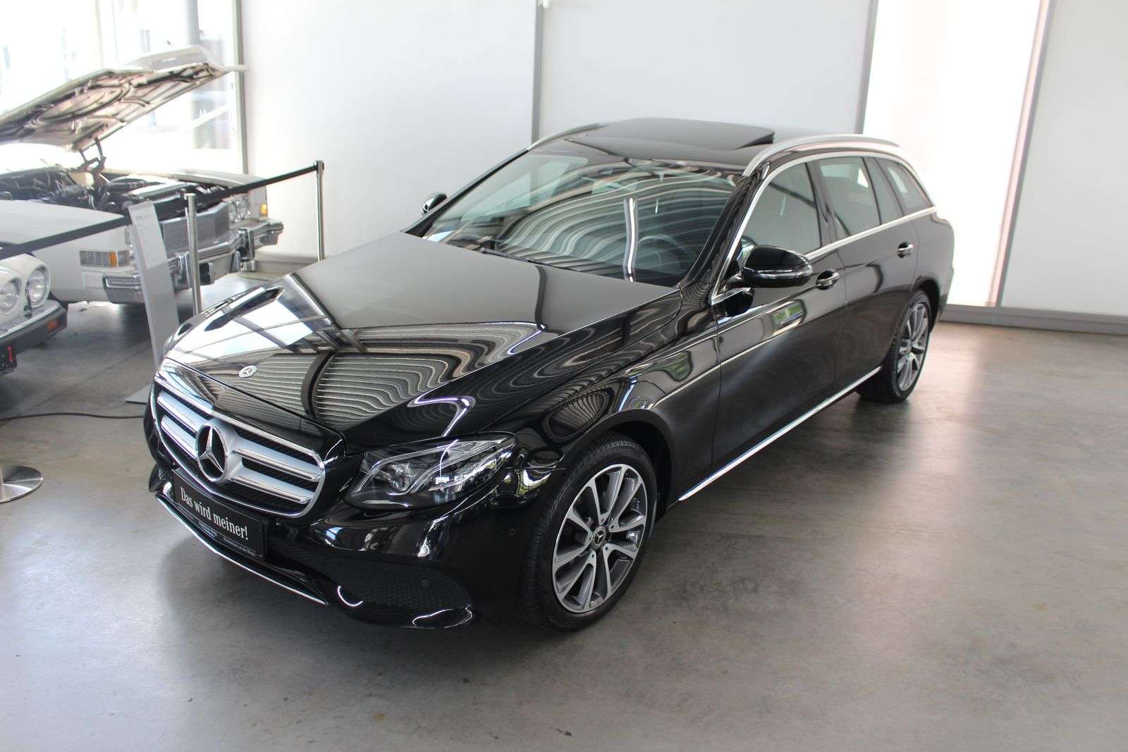Second hand Mercedes Benz E-Class 