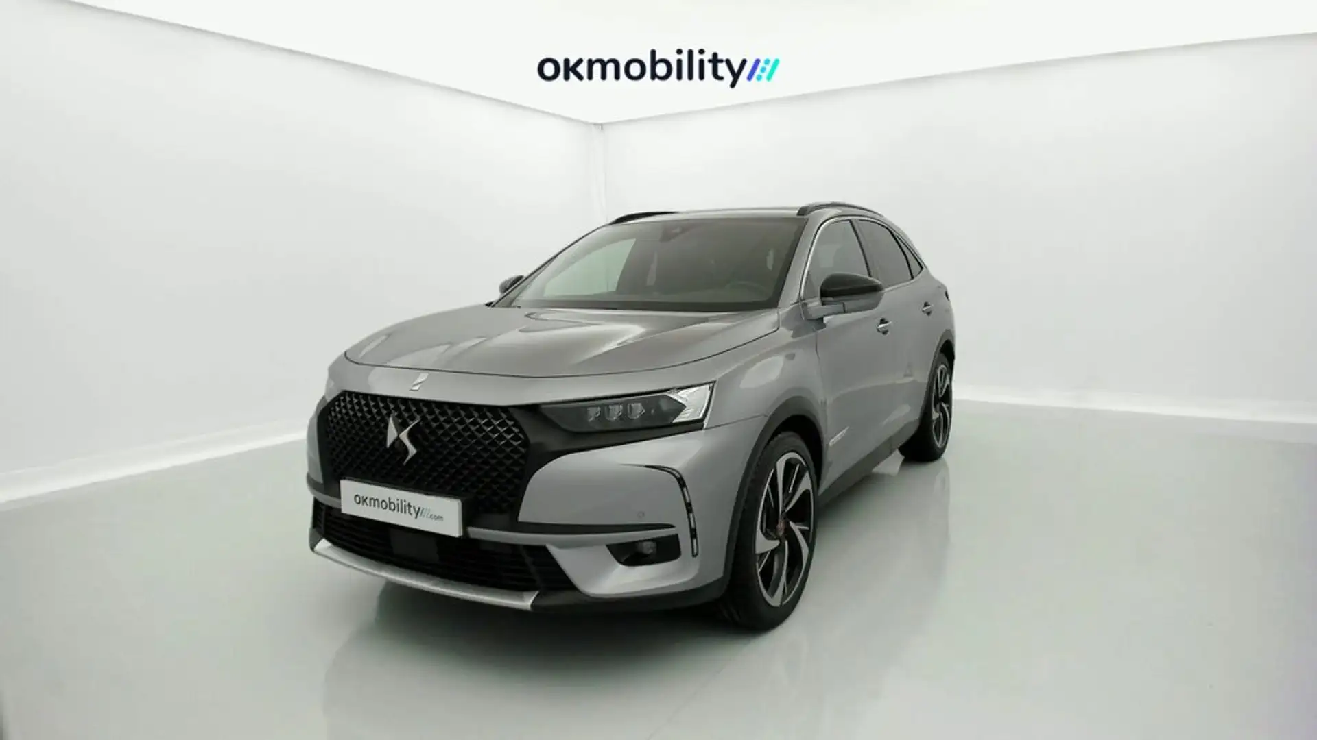 DS Automobiles DS 7 Crossback E-TENSE 300 CA performance line + Plateado - 1