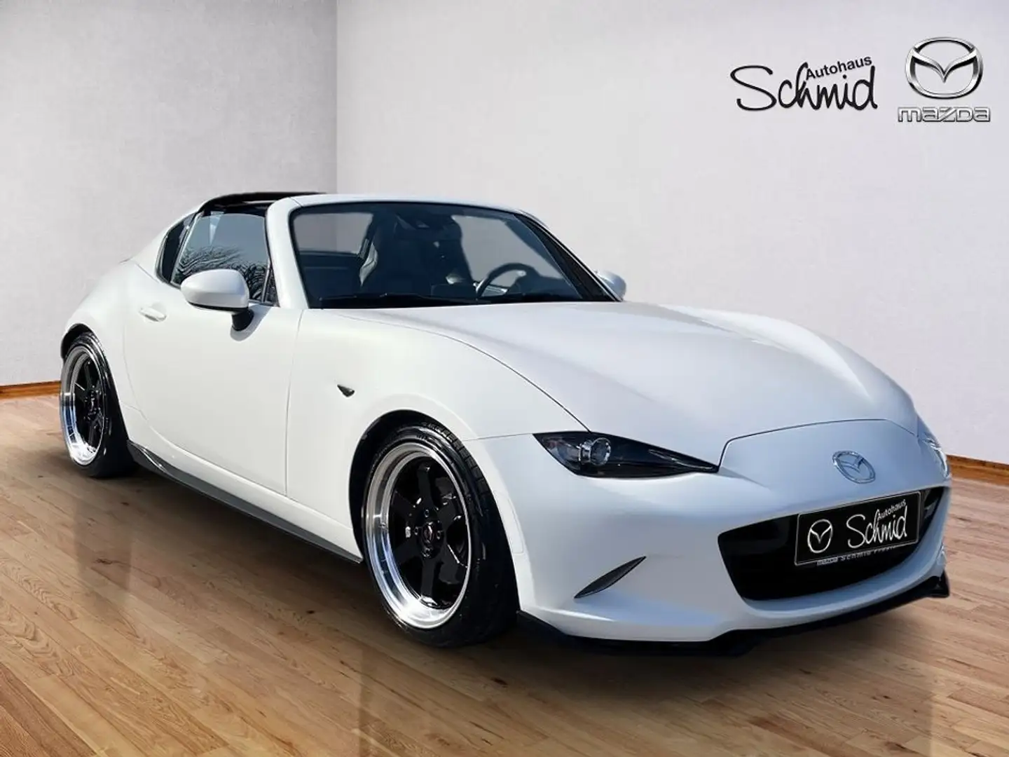 Mazda MX-5 RF G160 Revolution Top Weiß - 2