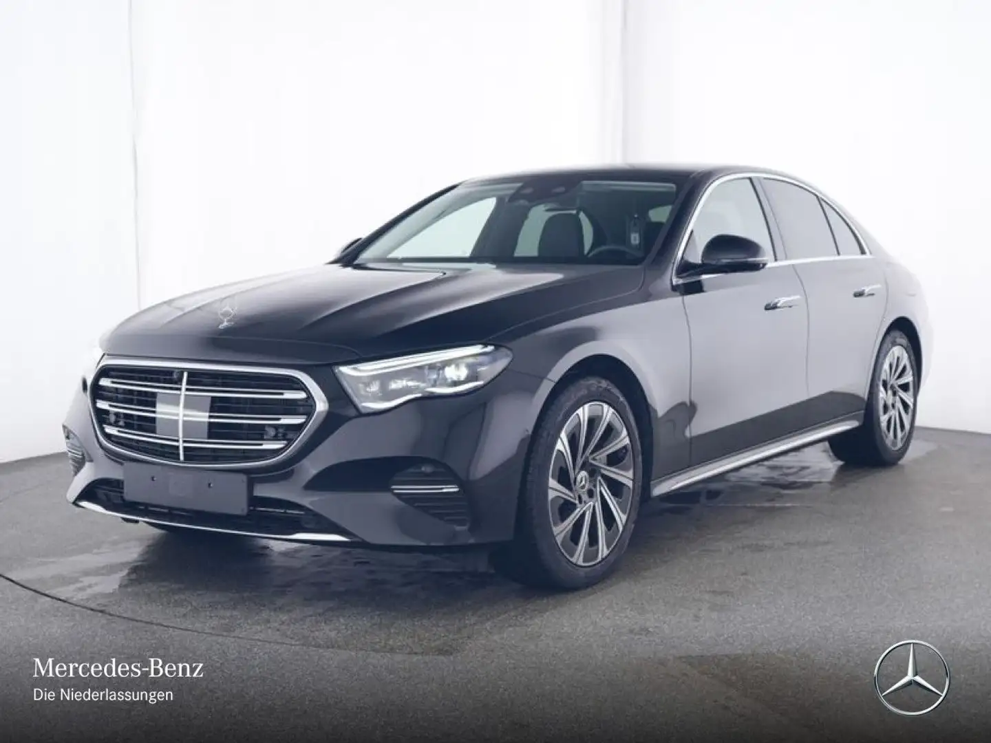 Mercedes-Benz E 300 de Hybrid Fahrass 360° Burmester Distr. PTS Schwarz - 2