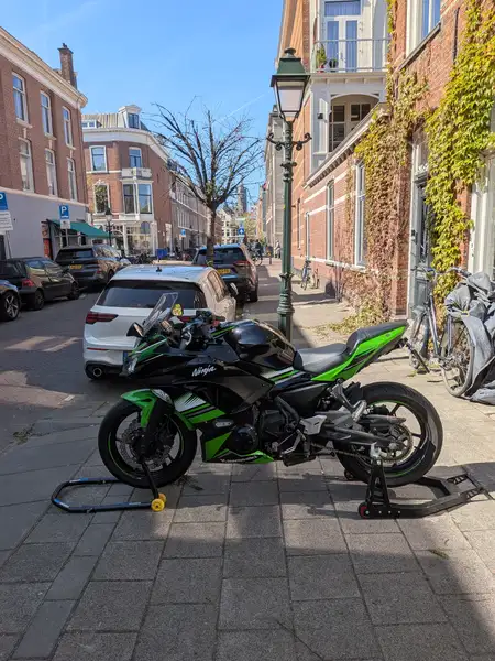 Kawasaki Ninja 650 - foto 4