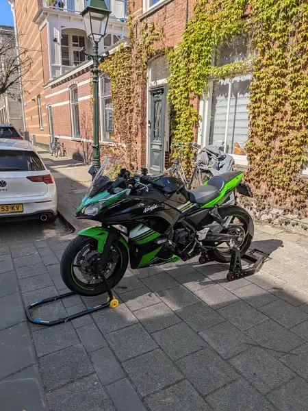 Kawasaki Ninja 650