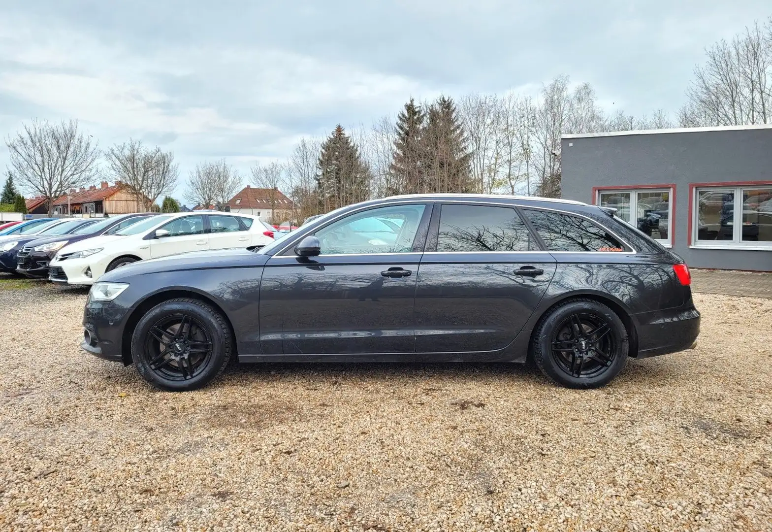 Audi A6 Avant 3.0 TDI quattro*Vollausstattung*AHK*TÜV Gri - 2