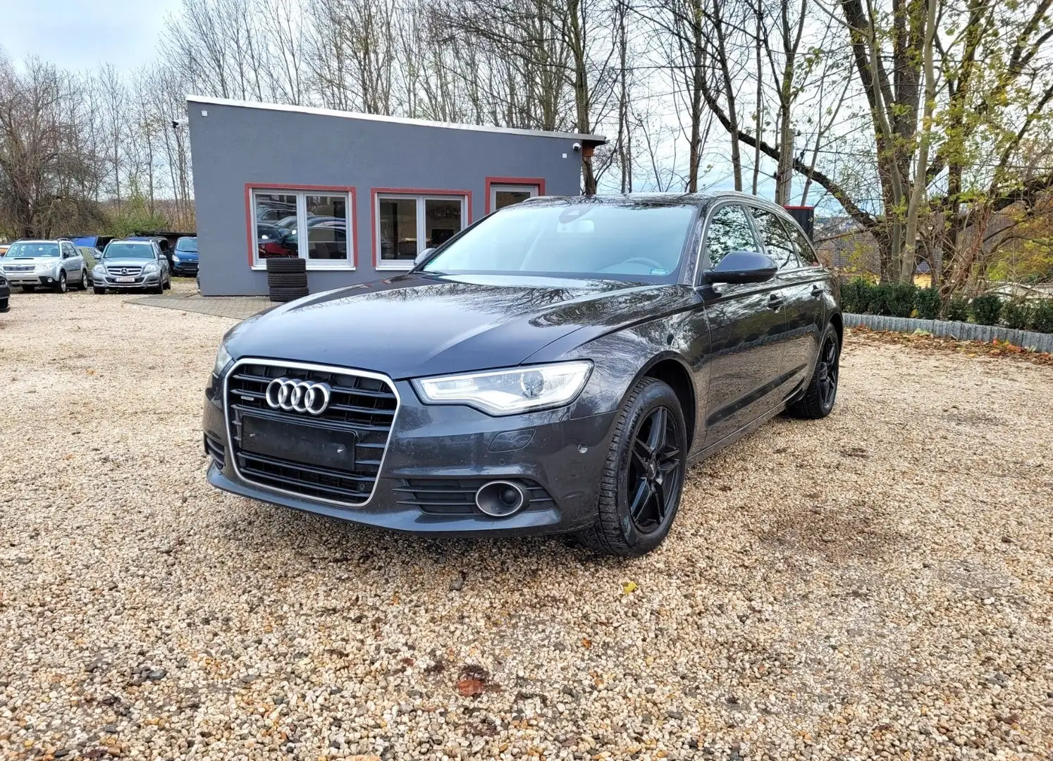 Audi A6 Avant 3.0 TDI quattro*Vollausstattung*AHK*TÜV Gri - 1