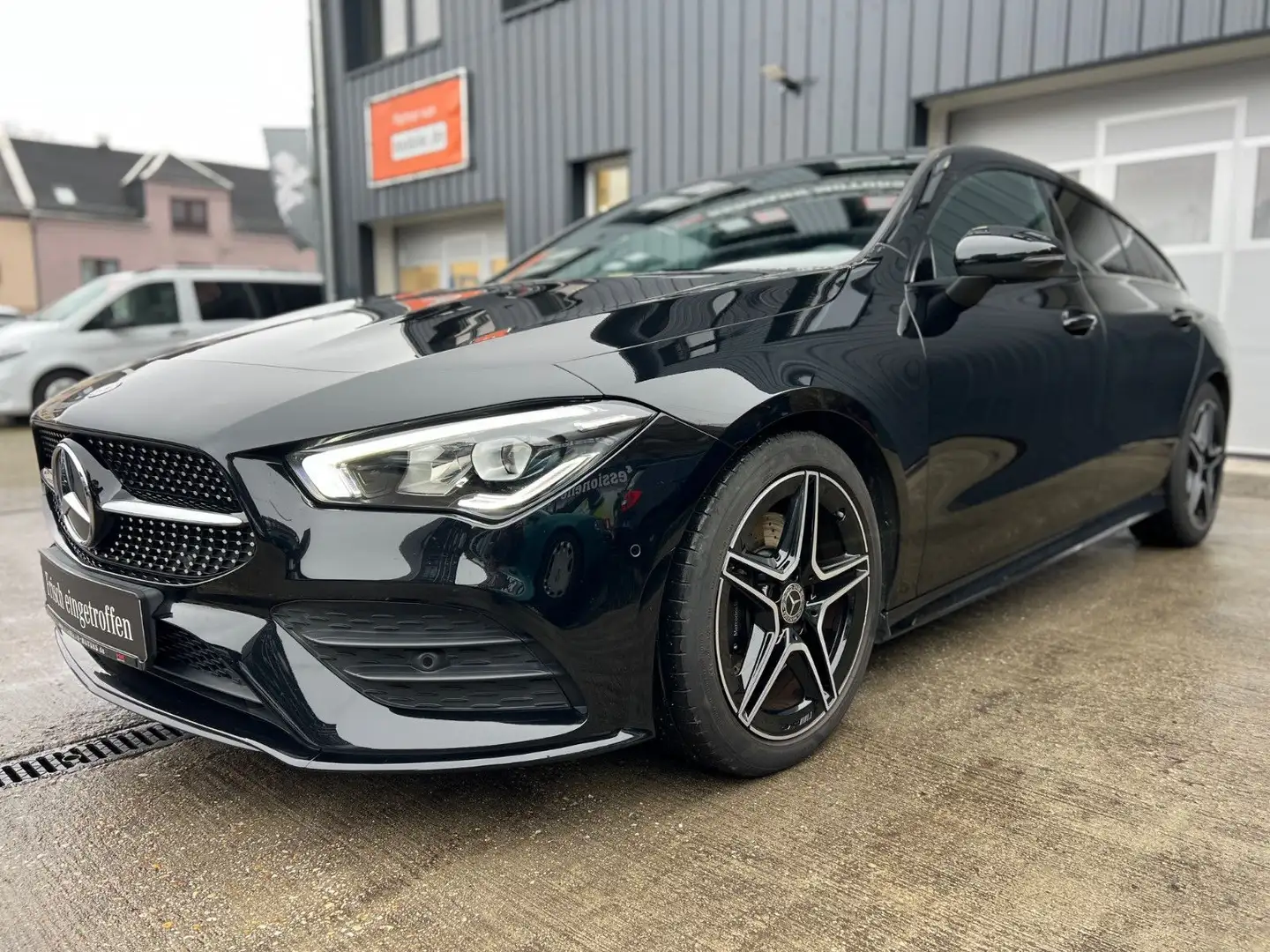 Mercedes-Benz CLA 200 Shooting Brake AMG/Navi/LED/Pano/DAB/Kli Noir - 1