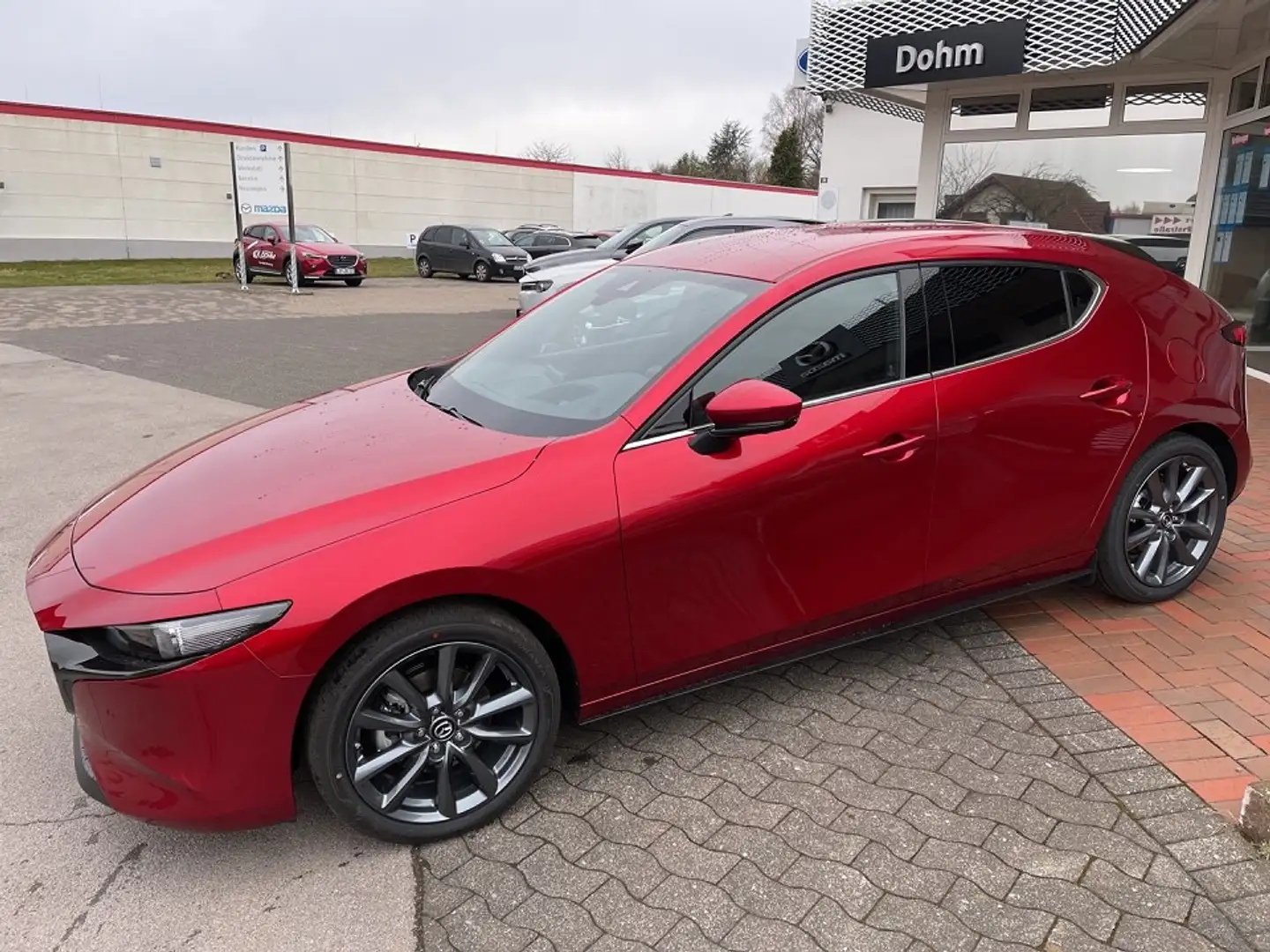 Mazda 3 M Hybrid Selection mit Desgin- und Premium-Paket Rot - 2