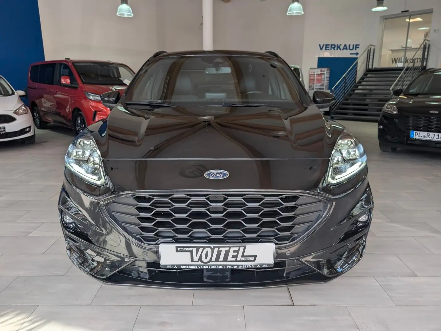 Ford Kuga ST-Line X Zwart - 2