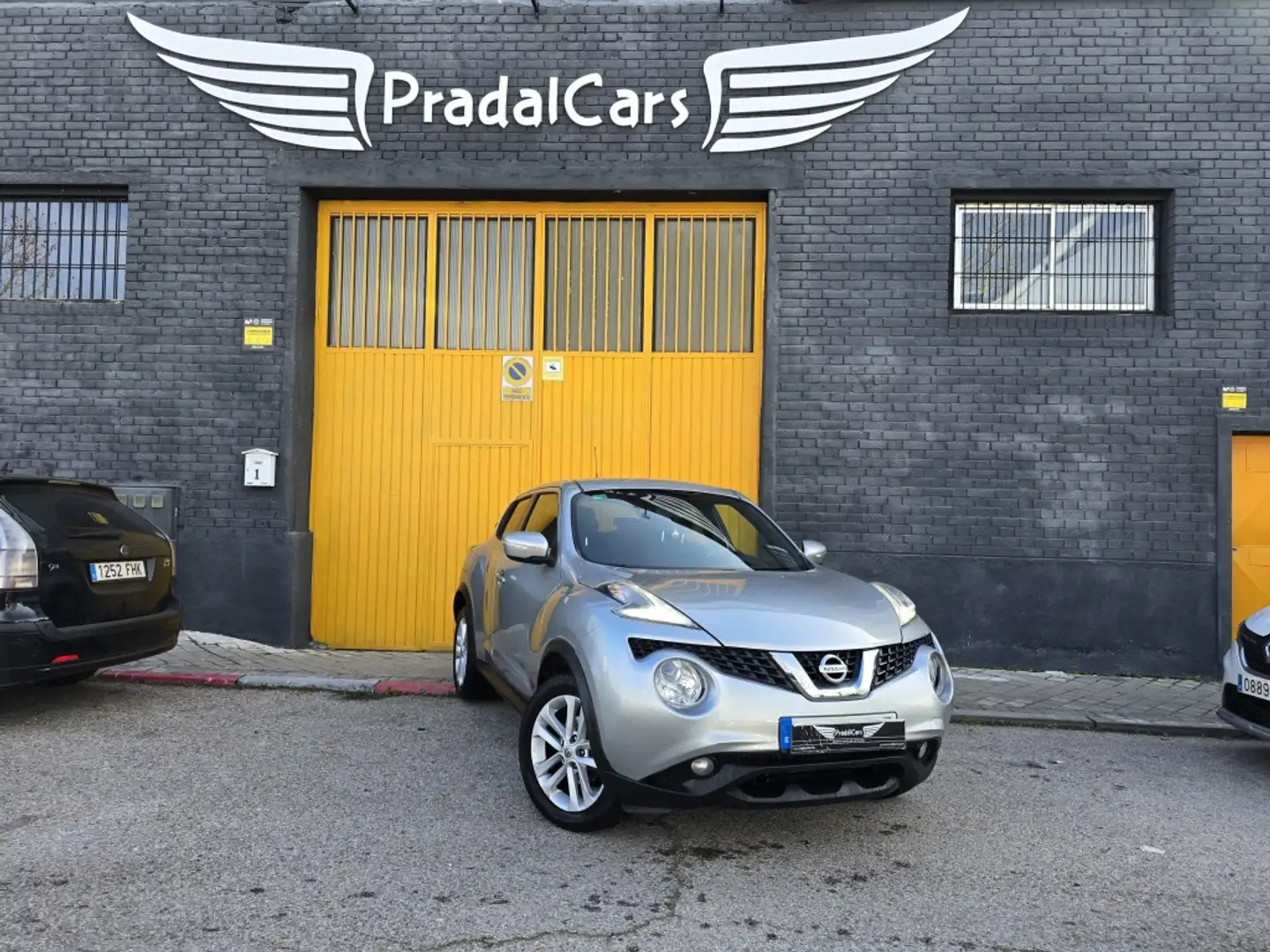 Nissan Juke 1.5dCi Acenta 4x2 Zilver - 1