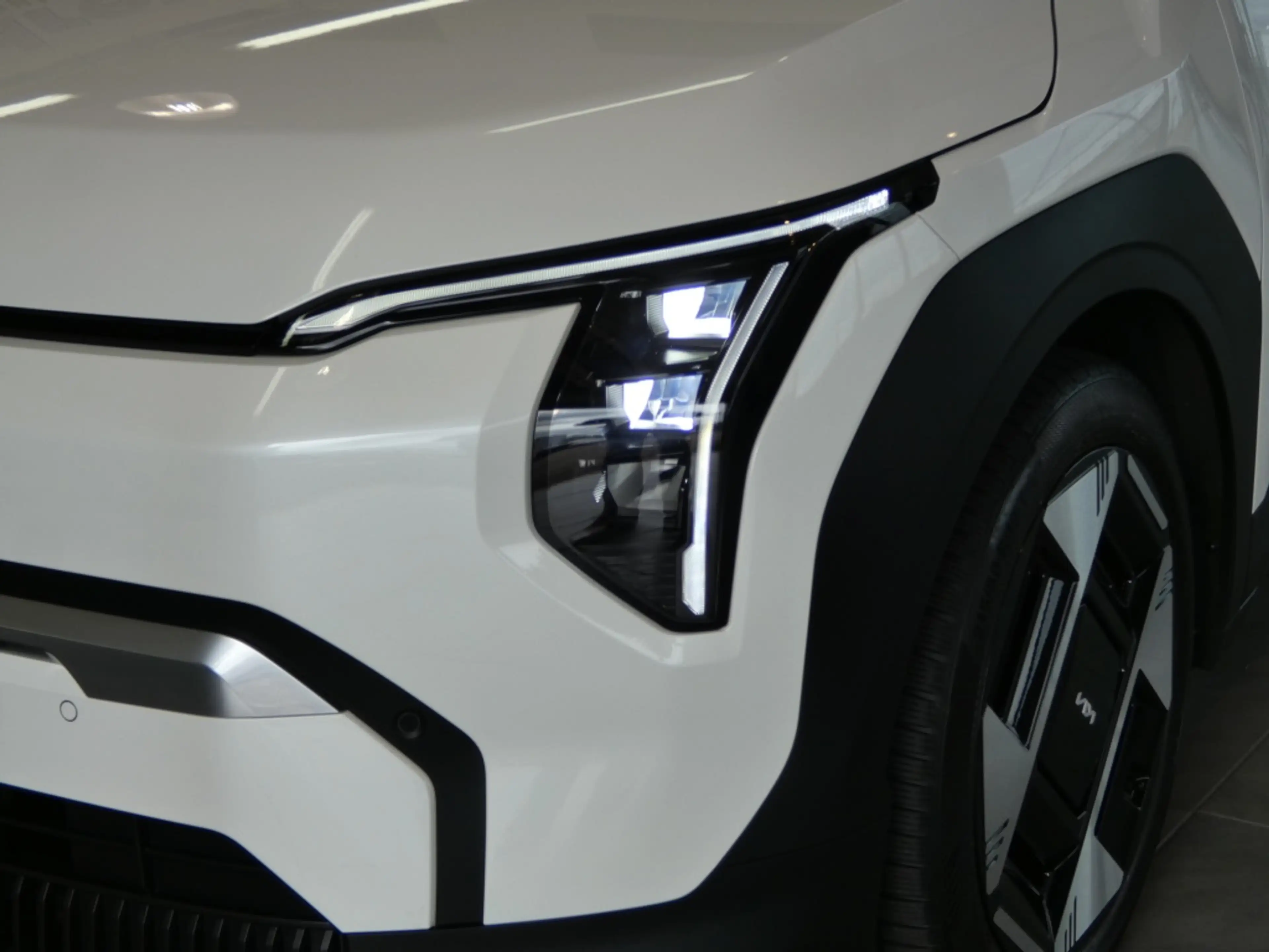 Kia EV3 Plus Adv. 58.3 kWh Sunroof harman kardon leder — photo 7