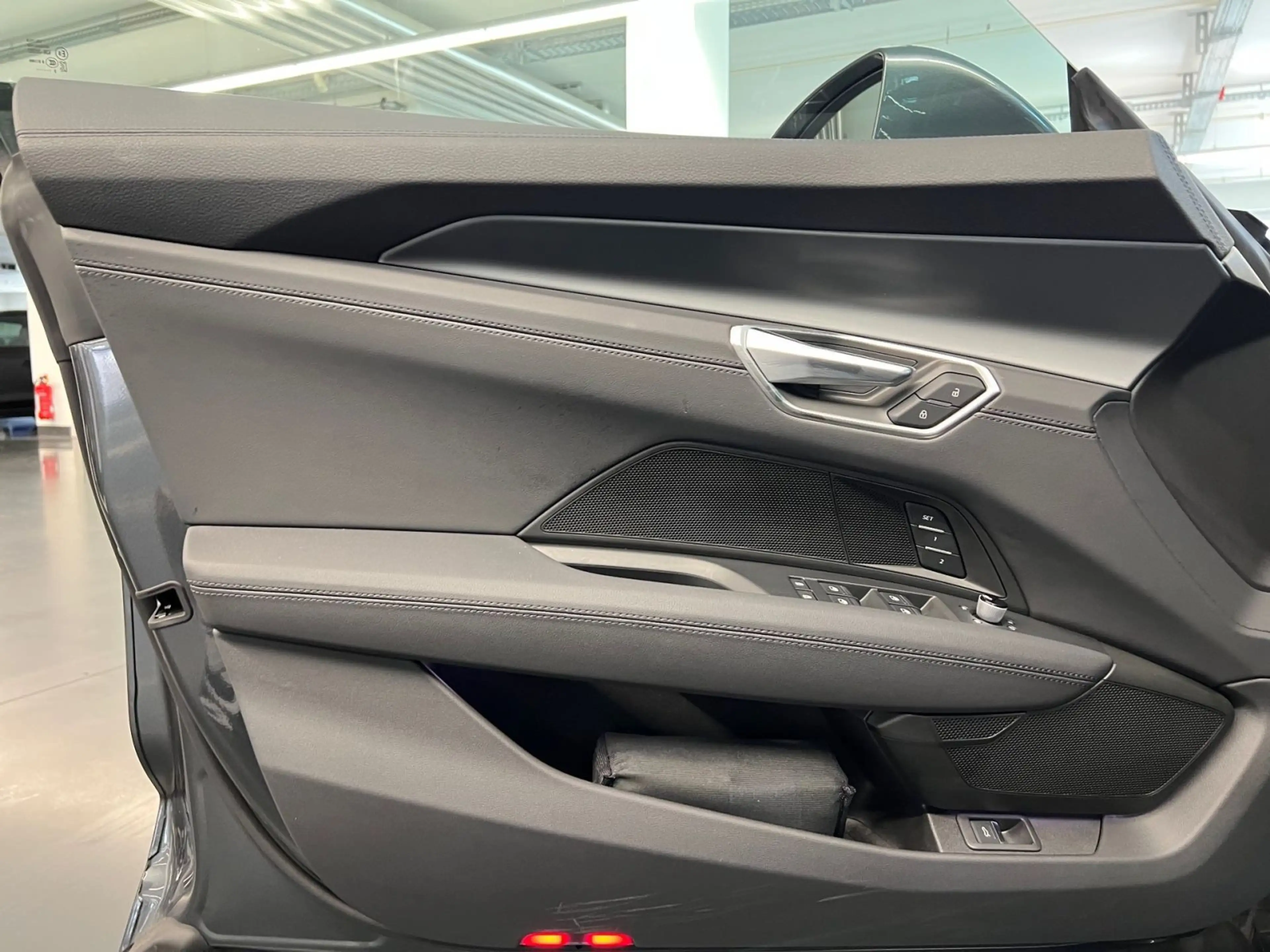 Audi e-tron GT Navi Pano HuD Matrix-LED PDC S — photo 7