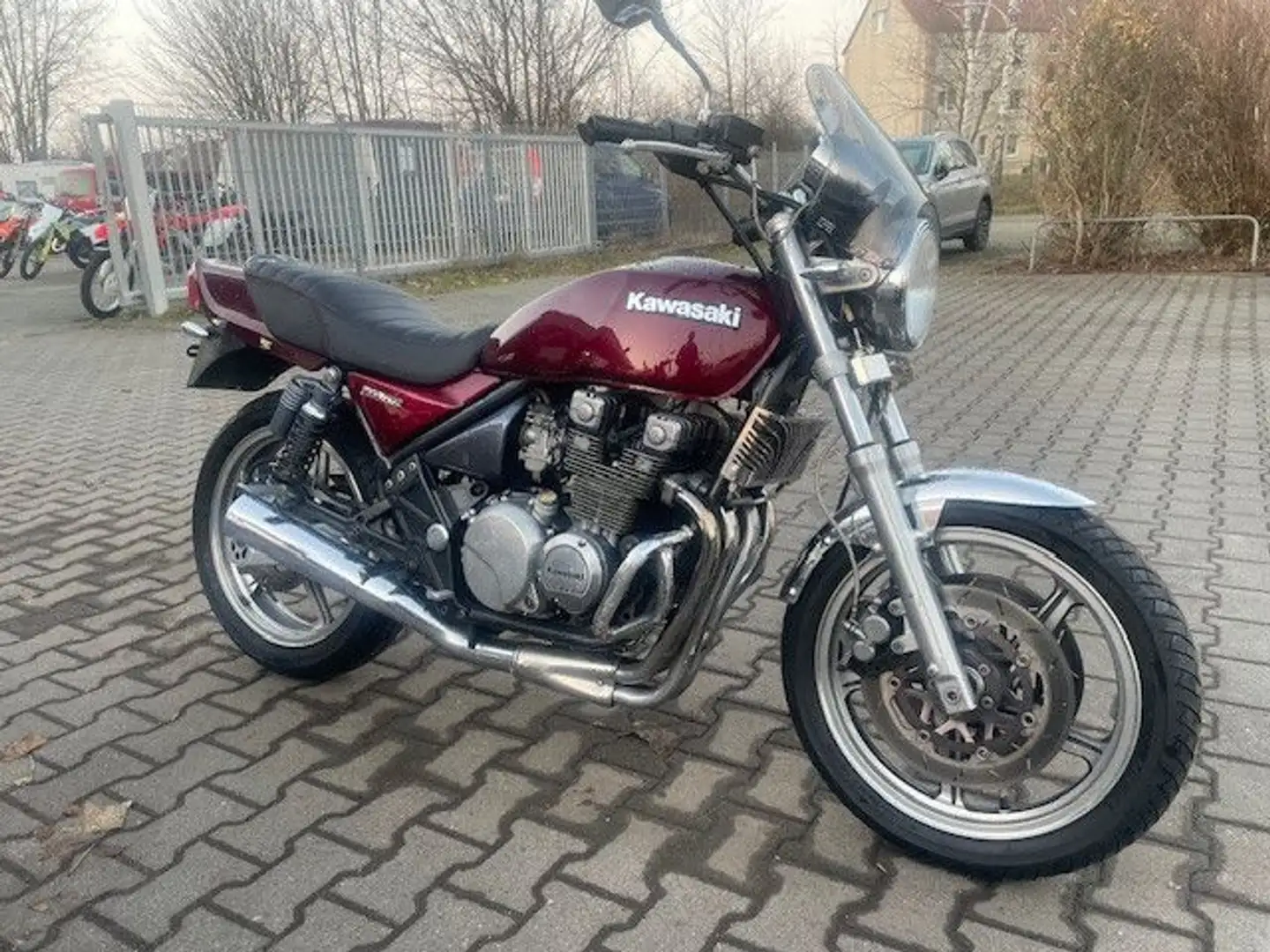Kawasaki ZR 550 ZEPHYR Красный - 1