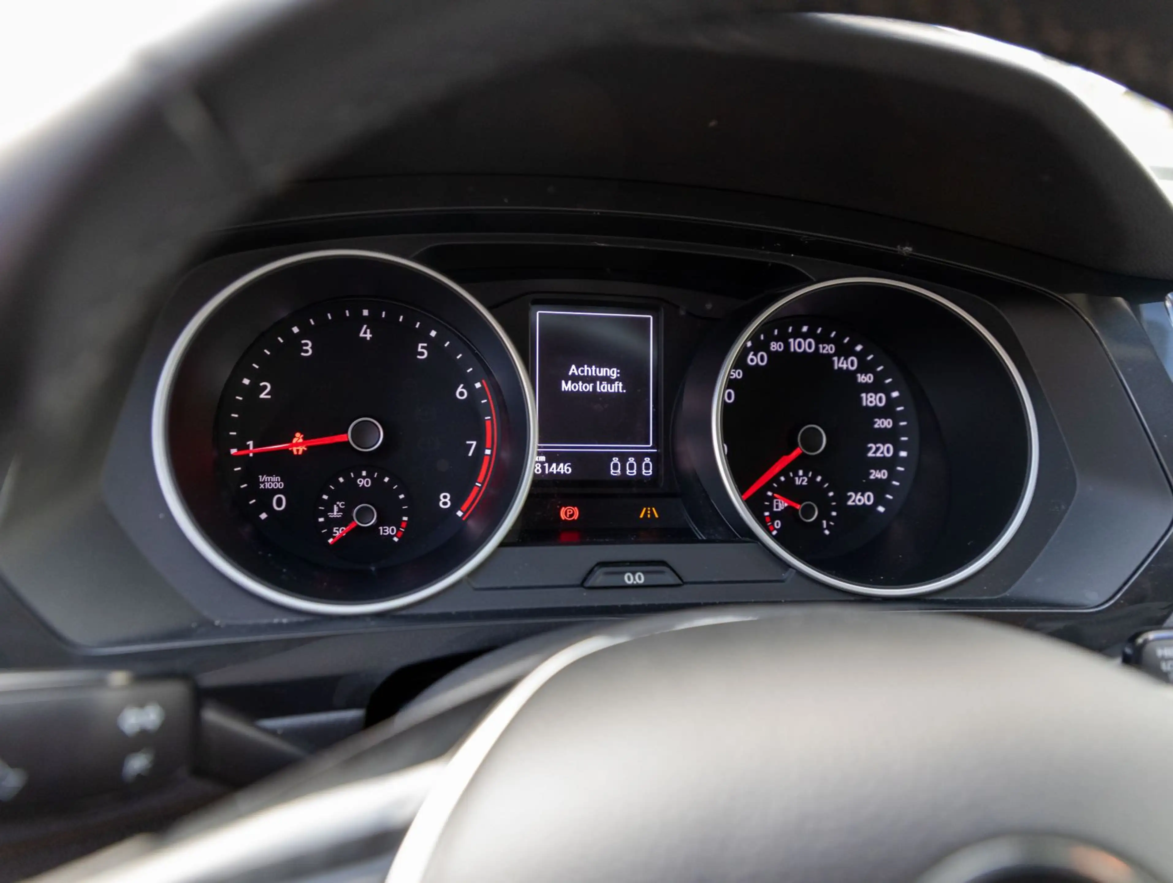 Volkswagen Tiguan Trendline 1.5 TSI Navi LED EPH GRA — photo 15