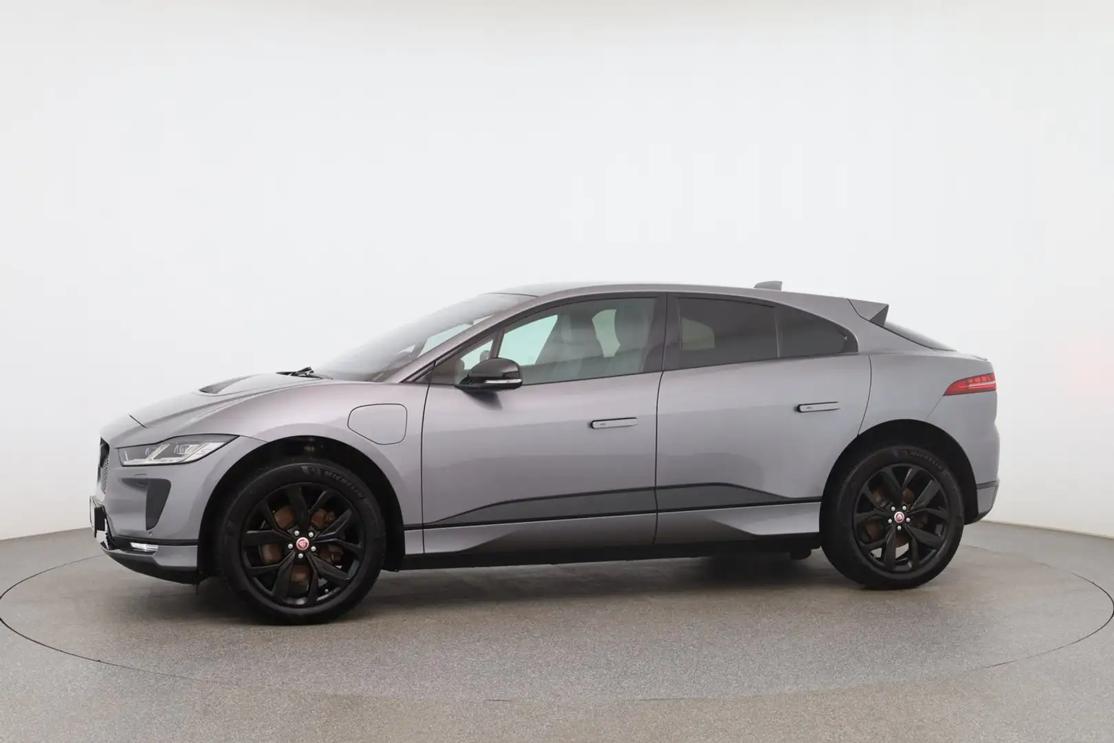 Jaguar I-Pace SE Grau - 2