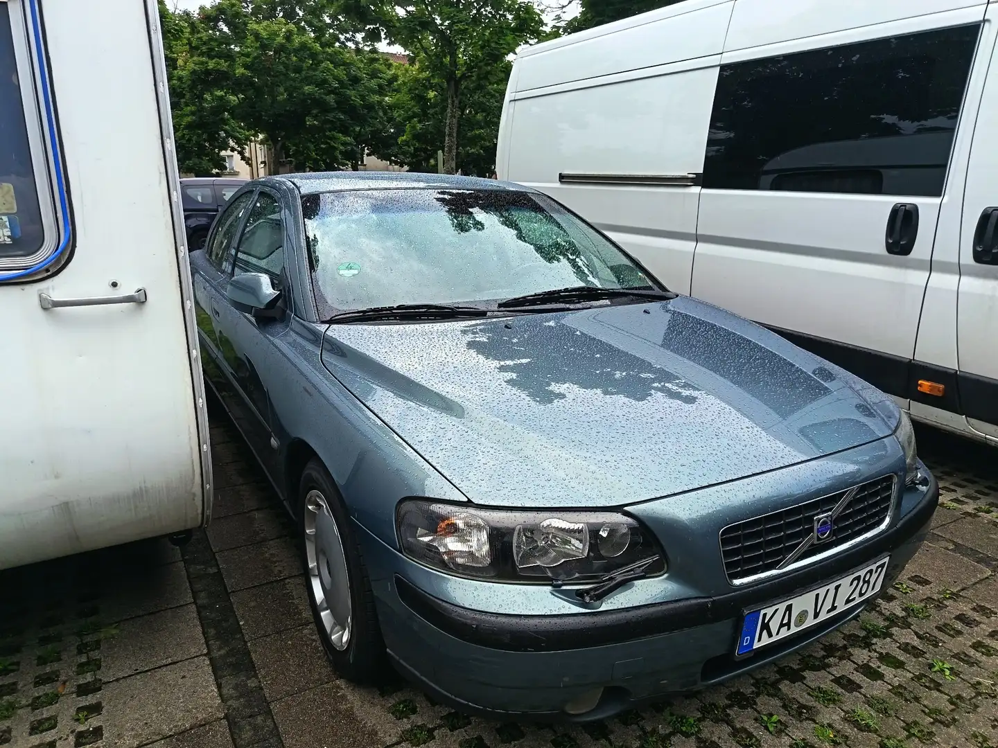 Volvo S60 T5 Premium - 1