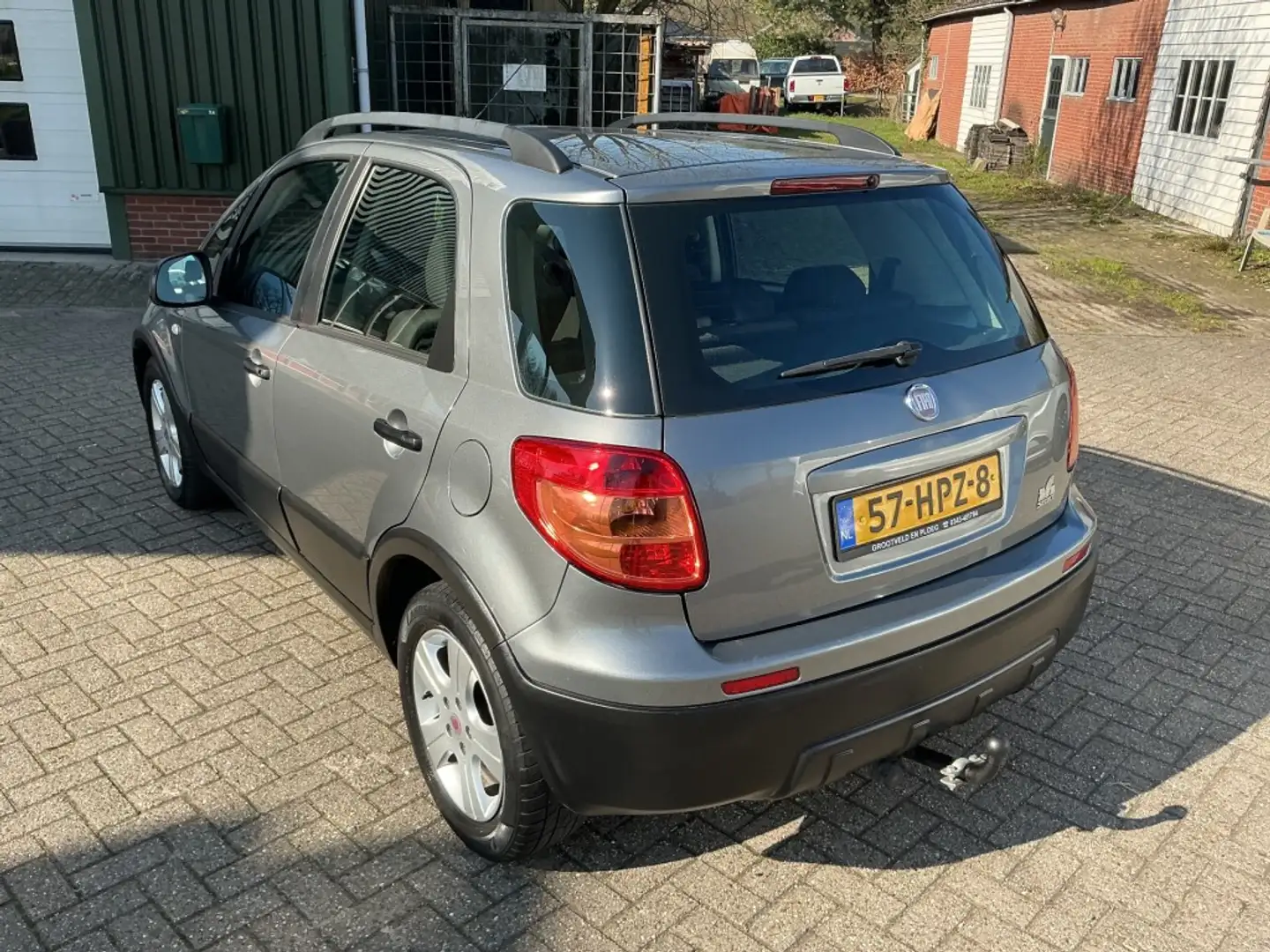 Fiat Sedici 1.6-16V DYNAMIC Gris - 2