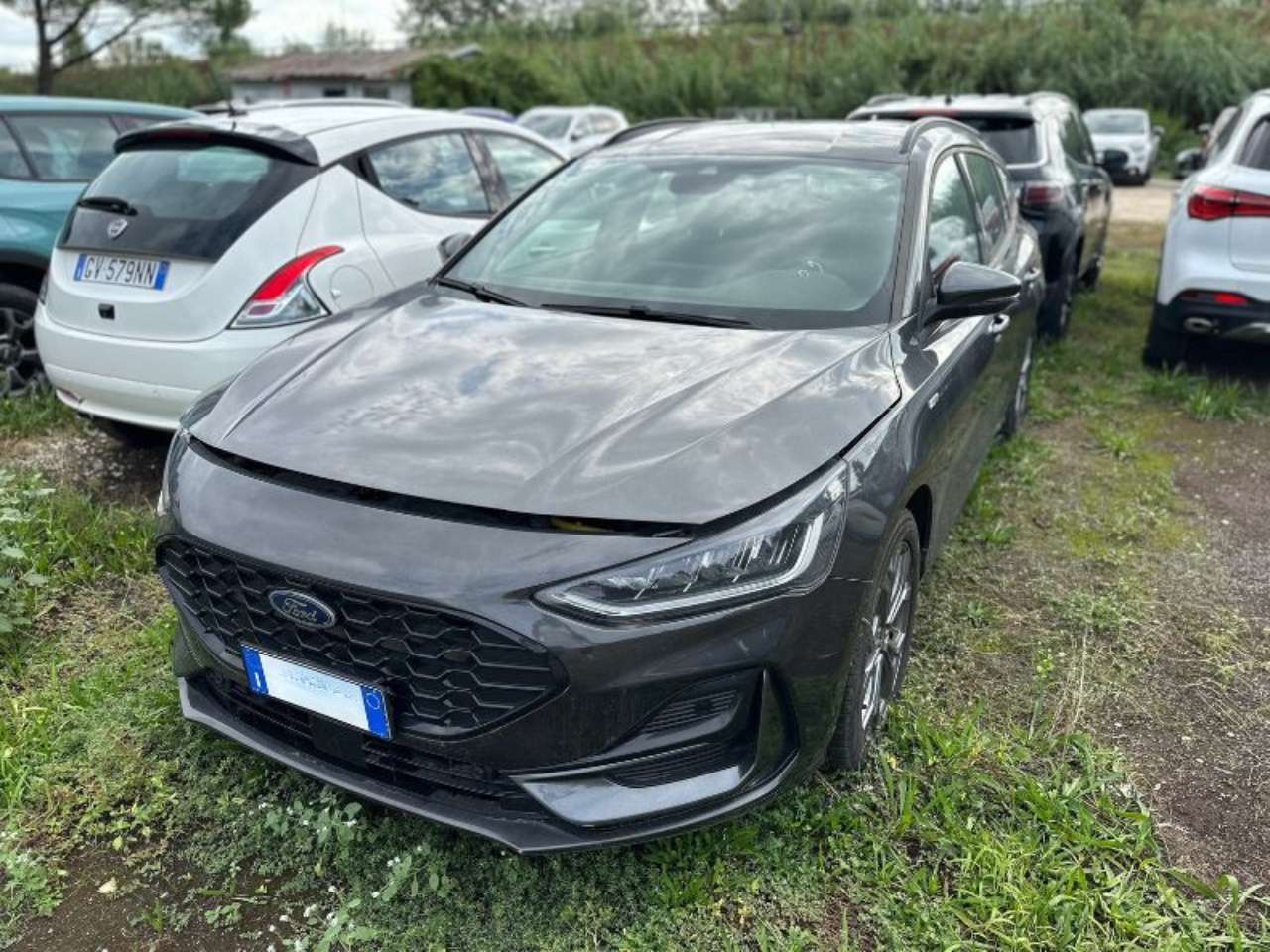Ford Focus Wagon 1.0 EcoBoost Hybrid ST-line Design
