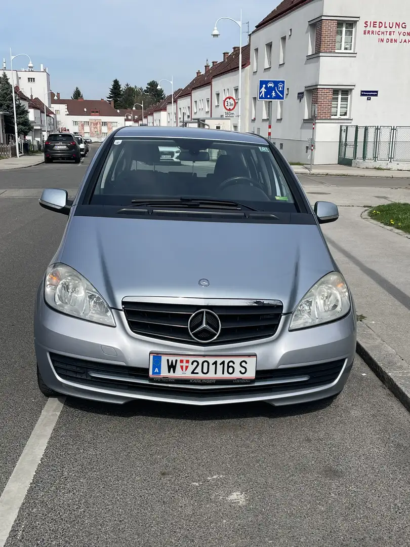 Mercedes-Benz A 160 BlueEfficiency - 1