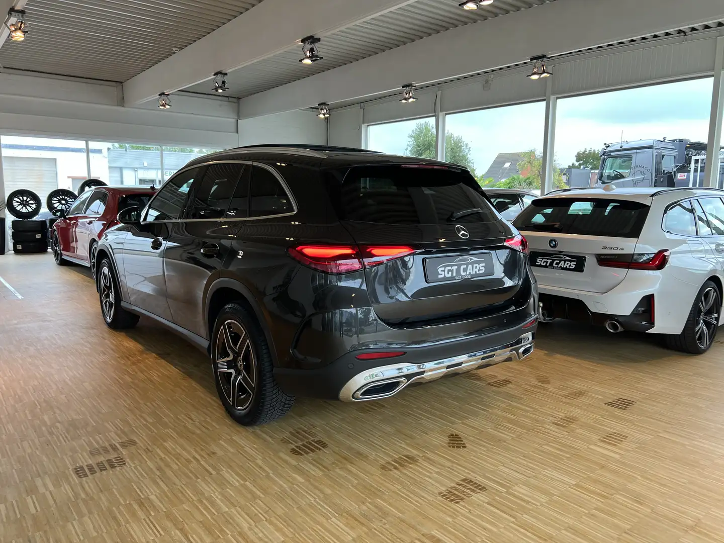 Mercedes-Benz GLC 200 4Matic AMG Line- Pano - Sfeerv.-Camera - Lane&Side Gris - 2