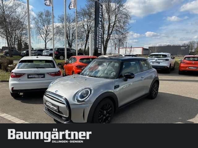 Imagine MINI Cooper Classic Trim Kamera/PDC/LED/SHZ/DrAss/Tempo