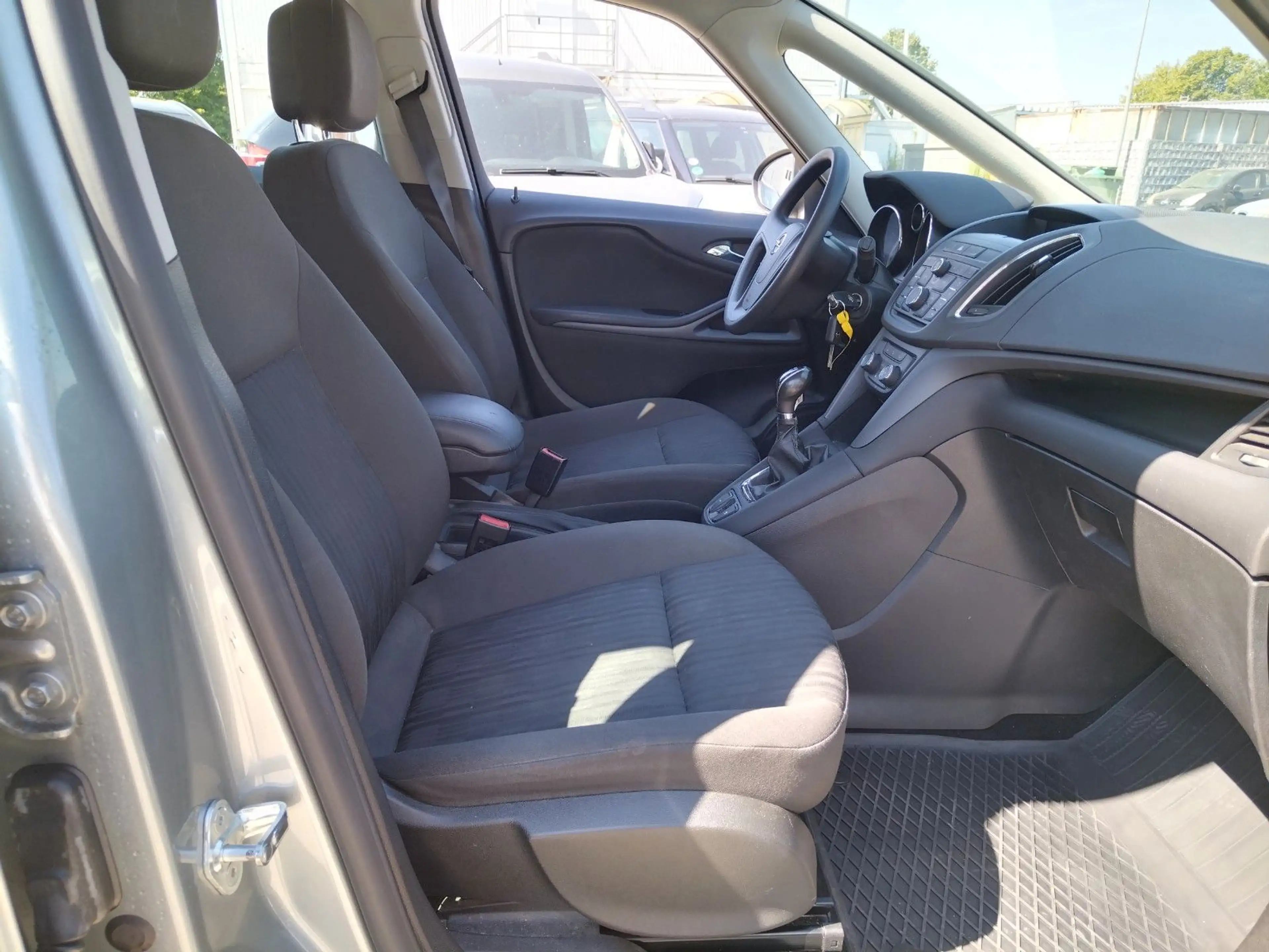 Opel Zafira C Tourer Selection+97000 km+KLIMA+AHK — photo 15