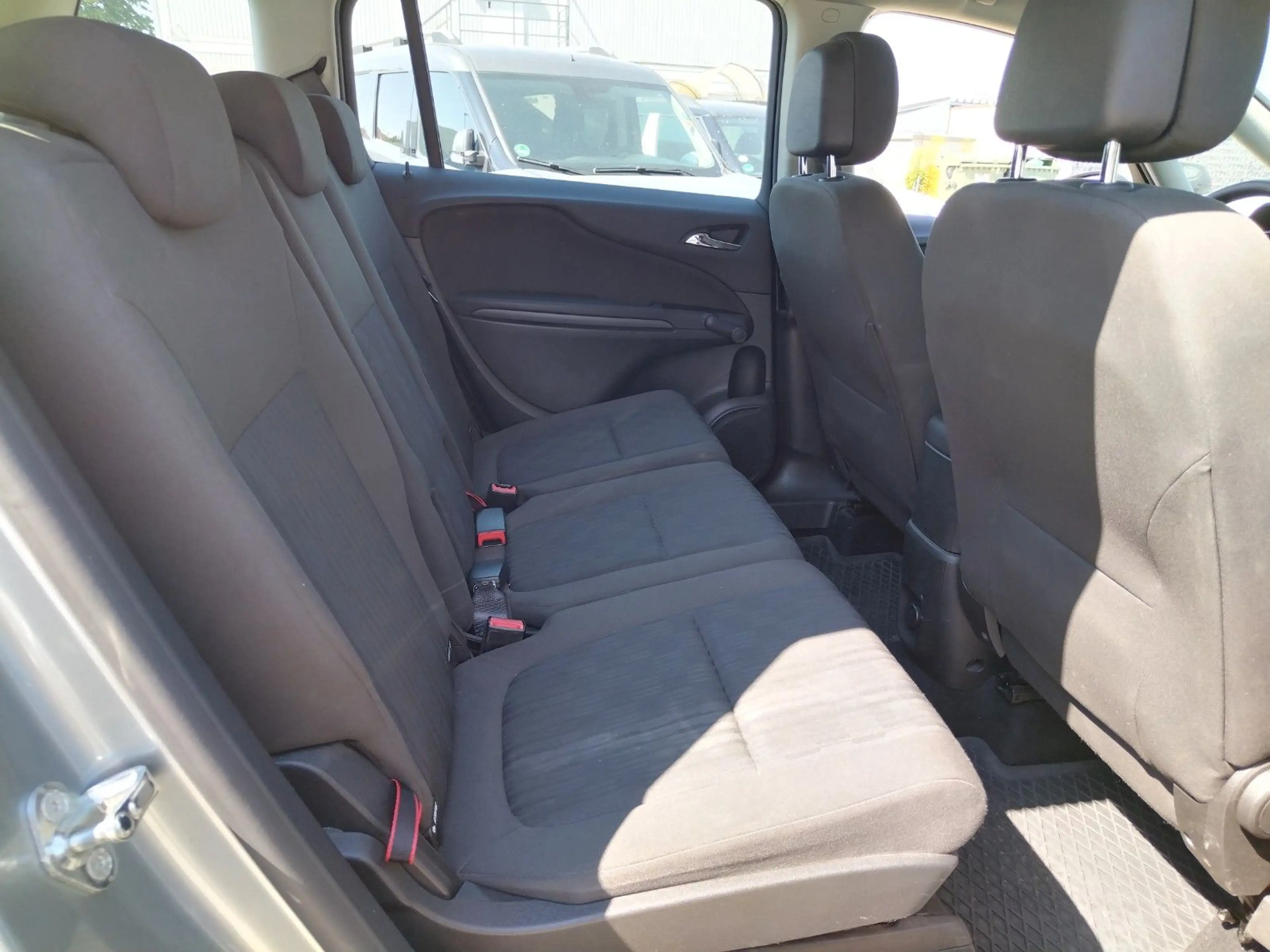 Opel Zafira C Tourer Selection+97000 km+KLIMA+AHK — photo 14