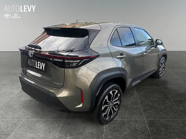Toyota Yaris Cross view 6