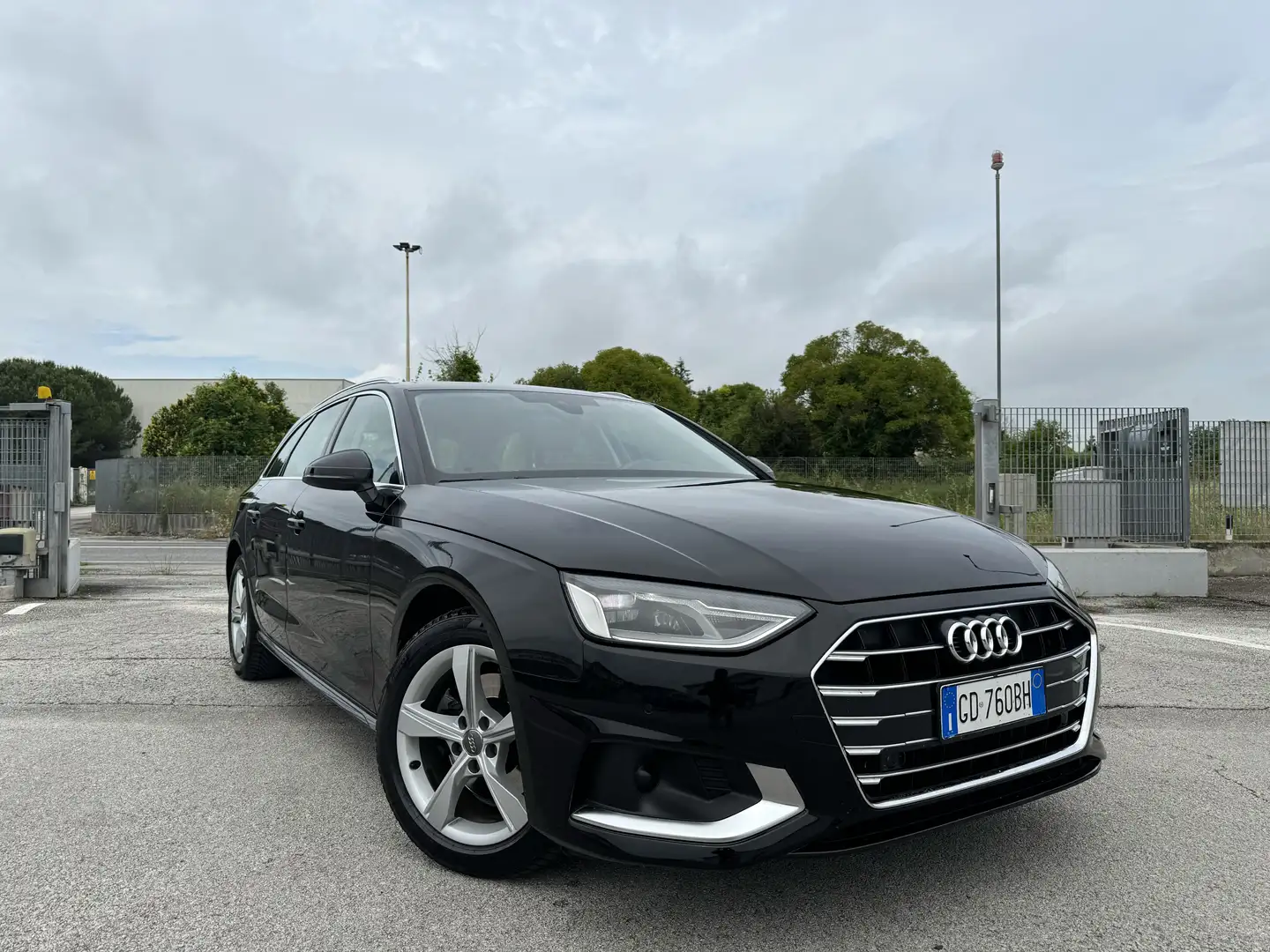 Audi A4 Avant 2.0 Tdi Advanced - Virtual Led Navi - 1