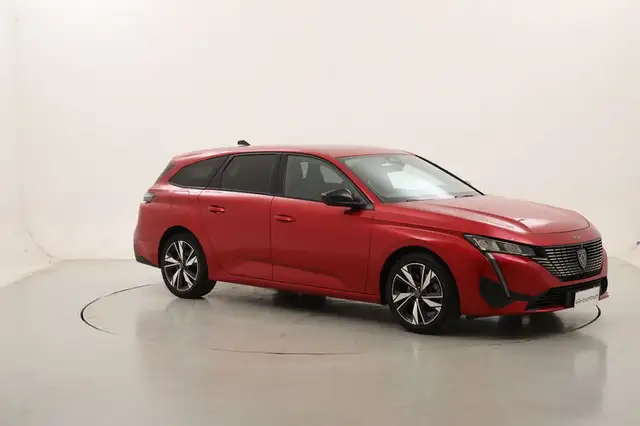 Peugeot 308 view 7