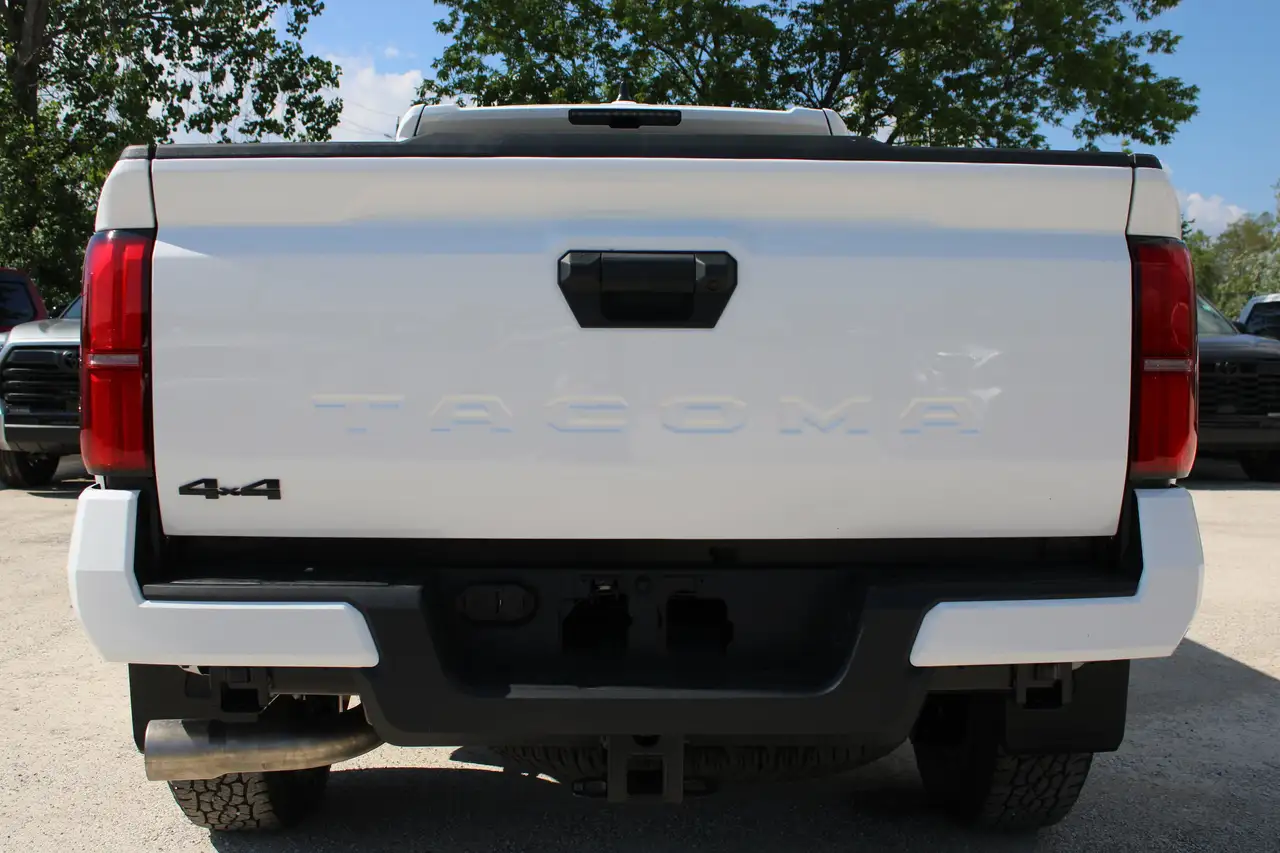 Toyota Tacoma fotografie Toyota Tacoma