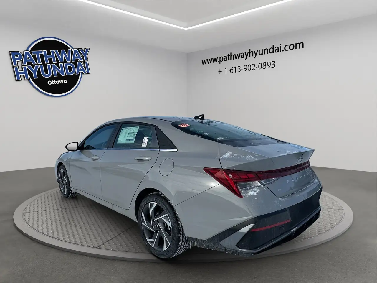 Hyundai ELANTRA снимка Hyundai ELANTRA