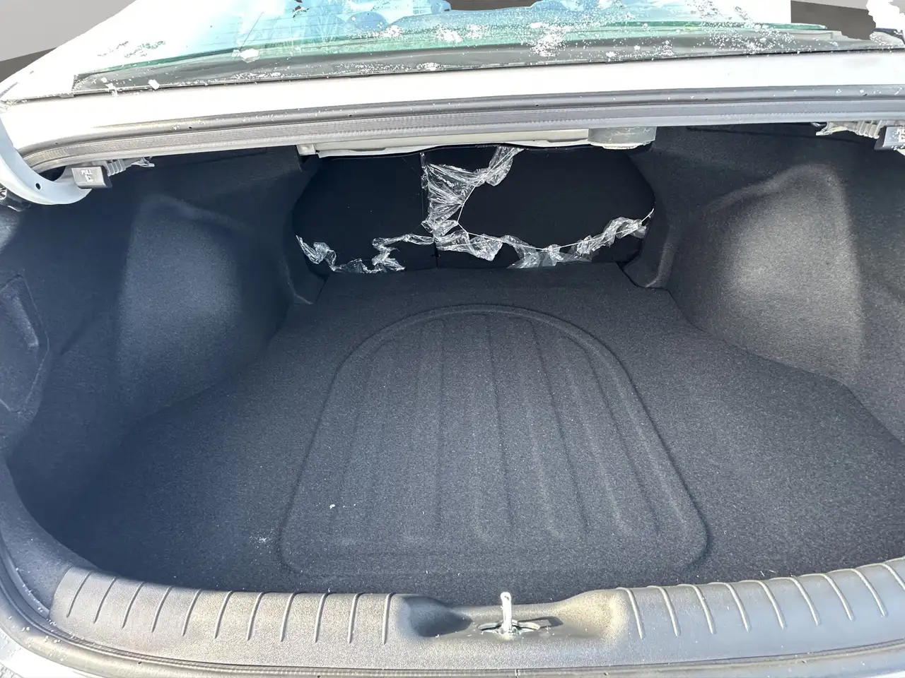 Hyundai ELANTRA снимка Hyundai ELANTRA