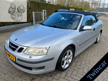 Cabrio 2.0T AUT. 209PK ARC ECC LEDER LMV